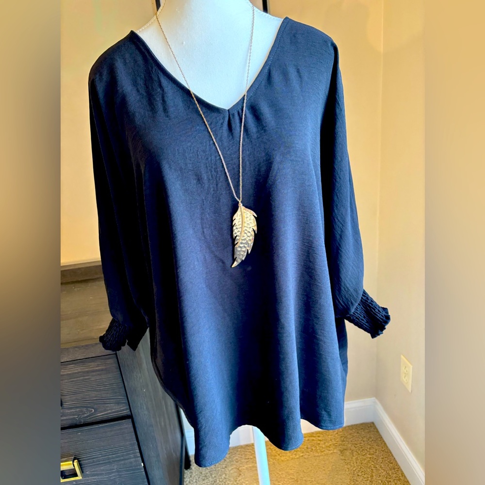NWT Boutique Black Dolman Sleeve Shirt